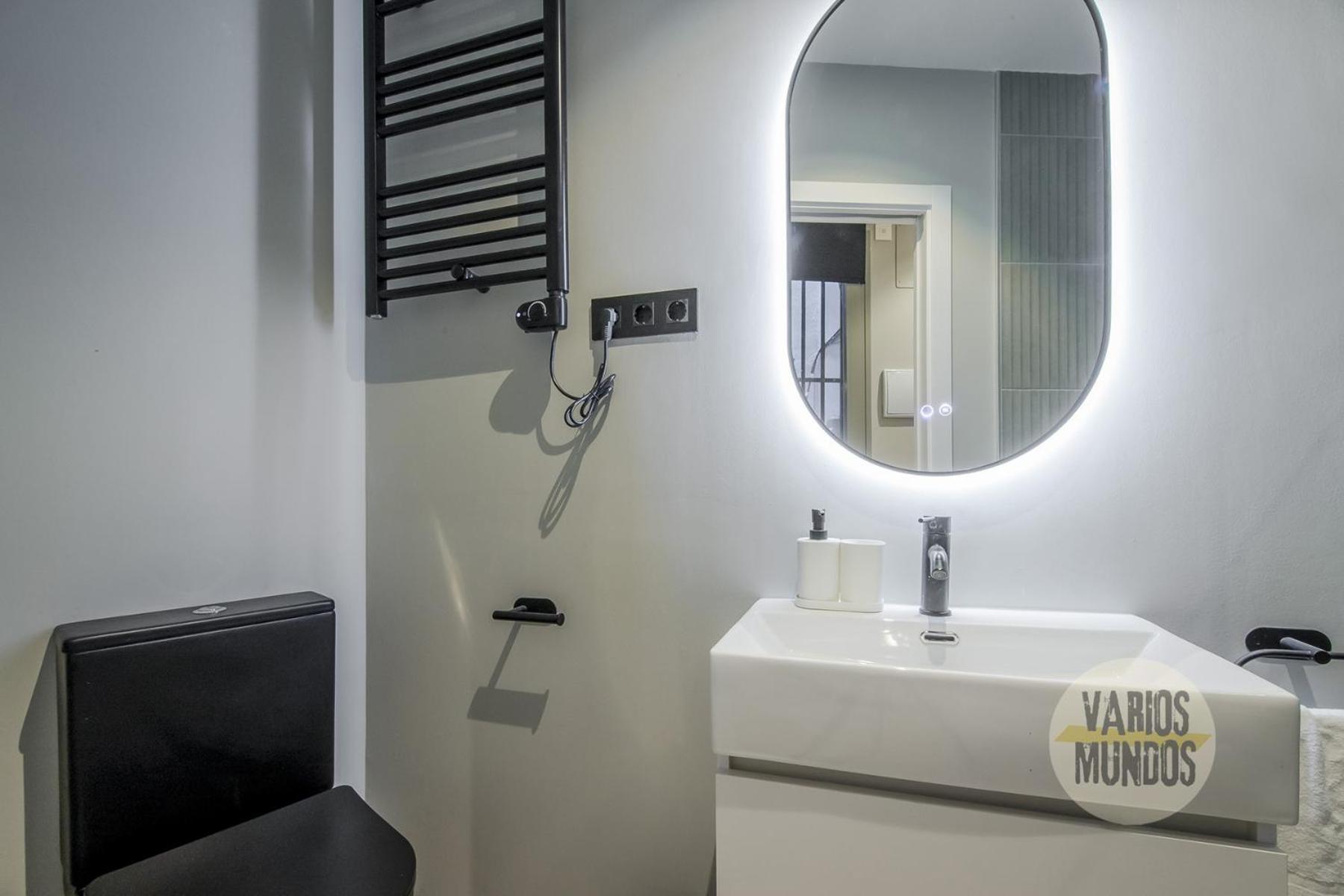 Apartamento Urban And 5pax En Calle Silva-gran Via E2 Madrid